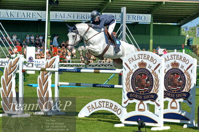 Showjumping
CSI3 Table A (238.2.1) 1.45m
Nøgleord: therese søhol henriksen;santos z