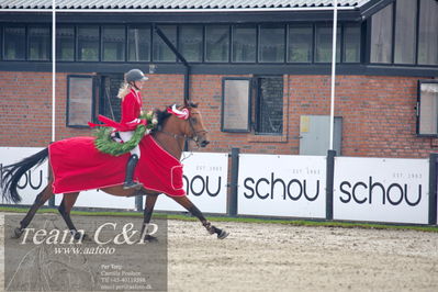 Absolut horses
2. kval og finale Agria DRF Mesterskab U18 - MA2 Springning Heste (140 cm)
Nøgleord: josefine sandgaard mørup;de similly edition;ceremoni;lap of honour