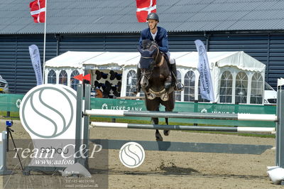 Absolut horses
youngster finale
Nøgleord: adam sparlund olesen;louisiana h