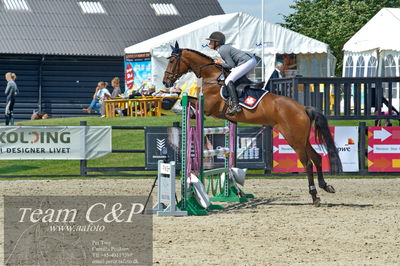 Absolut horses
youngster finale
Nøgleord: filippa sand ibsen;dream of love