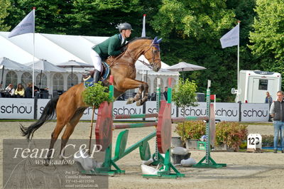 Absolut horses
la2 120cm
Nøgleord: konstantin deeken künnemann;utendro