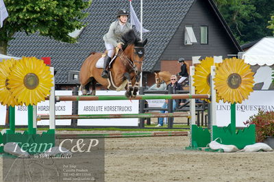 Absolut horses
la2 120cm
Nøgleord: emilie louise weilsby;magnum van't lindehof