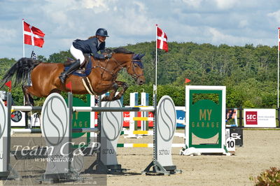 Absolut horses
2. kval. og finale Agria DRF Mesterskab U25 - S1 + S2 Springning Heste
Nøgleord: frederikke svendgaard;bøgegårdens christiano