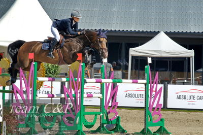 Absolut horses
2. kval. og finale Agria DRF Mesterskab U25 - S1 + S2 Springning Heste
Nøgleord: sofie yderstraede bucka;la belle