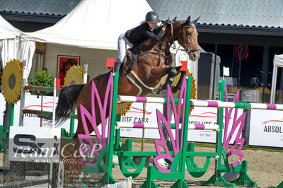 Absolut horses
2. kval. og finale Agria DRF Mesterskab U25 - S1 + S2 Springning Heste
Nøgleord: karoline vistensen graversen;libertina