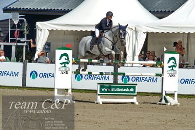 Absolut horses
2. kval. og finale Agria DRF Mesterskab U25 - S1 + S2 Springning Heste
Nøgleord: anne-kristine rie truelsen;gosma shiva s