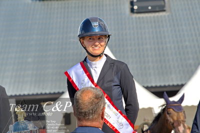 Absolut horses
2. kval. og finale Agria DRF Mesterskab U25 - S1 + S2 Springning Heste
Nøgleord: bennedikte rie truelsen;lap of honour;ceremoni