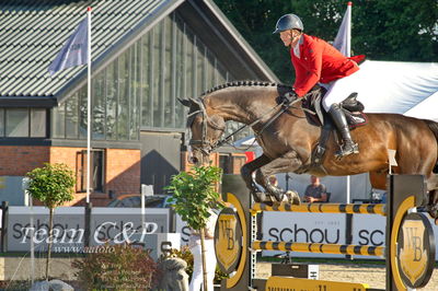 Absolut horses
S1 Springning Heste (145 cm) B1
Nøgleord: kasper  h hansen;balou