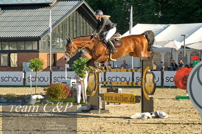 Absolut horses
S1 Springning Heste (145 cm) B1
Nøgleord: tina lund;balounique z