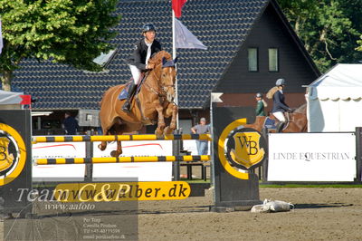 Absolut horses
Mb 130cvm
Nøgleord: alexander godsk;happy thoughts