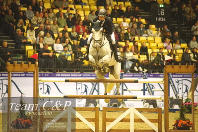 Jydske bank box
CSI2 Stutteri Ask Grand Prix LR (273.4.3b-GP) 1.45m
Nøgleord: simon heincke;chairman