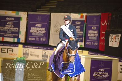Jydske bank box
FEI Dressage World Cup Freestyle presented by ECCO (GP FS)
Nøgleord: cathrine dufour;atterupgaards cassidy;lap of honour