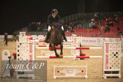 Jydske bank box
2022-03-10 csi3 medium tour 140cm
Nøgleord: christian svendgaard;haribo