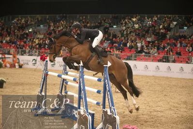 Jydske bank box
2022-03-10 csi3 medium tour 140cm
Nøgleord: camilla ernst;fiona ask