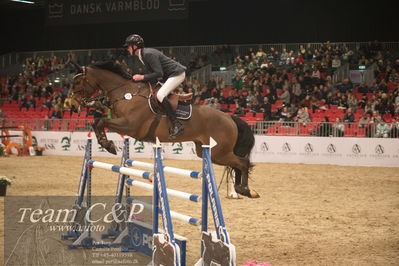 Jydske bank box
2022-03-10 csi3 medium tour 140cm
Nøgleord: mikkel laursen;come undone one