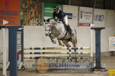 Fredericia Rideklub
Sprngstævne for hest
Nøgleord: thomas phil jensen;caba brons