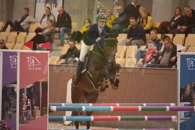 Dansk Rideforbunds Championats finaler 2018 spring
Dansk Rideforbunds Championats finaler 2018
4 års kvl
Nøgleord: com-first;julie friis