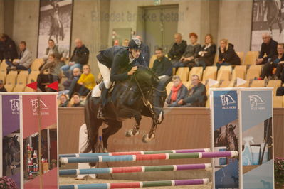 Dansk Rideforbunds Championats finaler 2018 spring
Dansk Rideforbunds Championats finaler 2018
4 års kvl
Nøgleord: adam sparlund olese;louisiana h