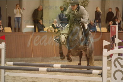 Dansk Rideforbunds Championats finaler 2018 spring
Dansk Rideforbunds Championats finaler 2018
5 års kval
Nøgleord: teglvangs athene jong;alexander lundggard kjeldsen