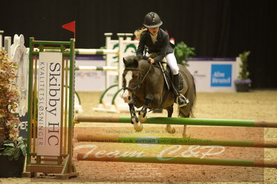 Showjumping
Nord-vest cup åpny 3-2-1
Nøgleord: simone hylkjær hosbond;gribsvads raps