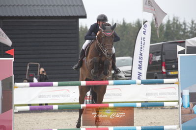 dm 2019
csi2 145cm int.
Nøgleord: andreas ripke;chapeau clague