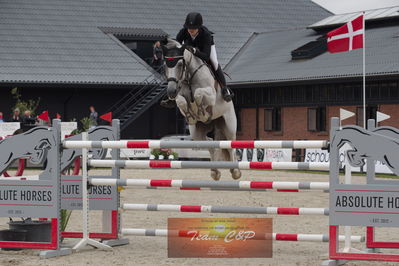 Dm Spring
finale Senior 150/160cm
Nøgleord: sashia astrup jensen;bring it ON