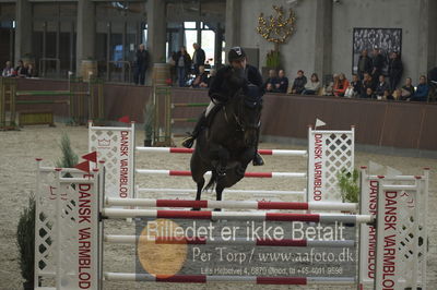 Dansk Rideforbunds Championats finaler 2018
Dansk Rideforbunds Championats finaler 2018 spring 6års.
Nøgleord: saharis favourite carlos;daniel cassoe jacobsen