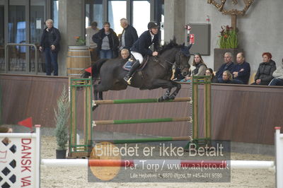 Dansk Rideforbunds Championats finaler 2018
Dansk Rideforbunds Championats finaler 2018 spring 6års.
Nøgleord: saharis favourite carlos;daniel cassoe jacobsen