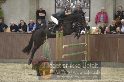 Dansk Rideforbunds Championats finaler 2018 spring
Dansk Rideforbunds Championats finaler 2018
5 års
Nøgleord: comme il faut plus;kasper h  hansen