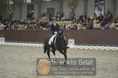 Dansk Rideforbunds Championats finaler 2018 dressur
Dansk Rideforbunds Championats finaler 2018
5 års præmie - 6års klassen
Nøgleord: grønskovlund's tower;rikke damgaard thomsen