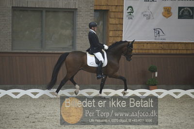 Dansk Rideforbunds Championats finaler 2018 dressur
Dansk Rideforbunds Championats finaler 2018
5 års præmie - 6års klassen
Nøgleord: jan møller Christensen;hesselhøj donkey boy