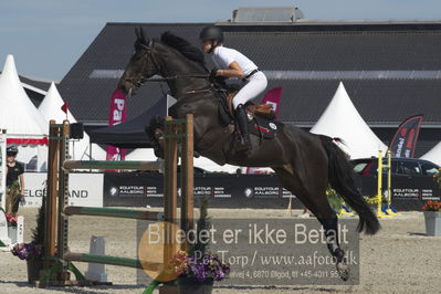 Csio3 two phsaes   140cm
Showjumping
Nøgleord: zascha n andreasen;completely nuts