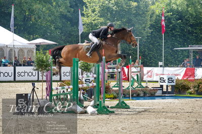 Absolut horses
2. kval og finale Agria DRF Mesterskab U18 - MA2 Springning Heste (140 cm)
Nøgleord: lærke isabel godsk;cabrio