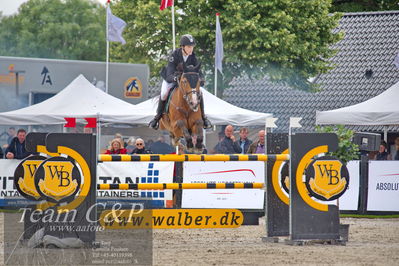 Absolut horses
2. kval og finale Agria DRF Mesterskab U18 - MA2 Springning Heste (140 cm)
Nøgleord: frederik fensholt;dalvaro-w