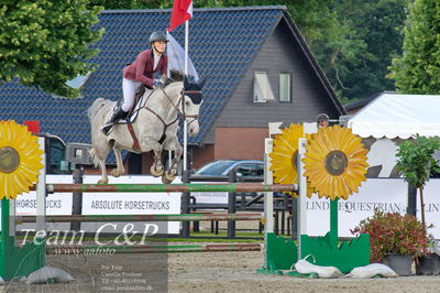 Absolut horses
la2 120cm
Nøgleord: julie højer thomsen;untouchable olympic