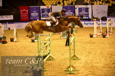 Jydske bank box
BEMER Int. AG CSI2 Big Tour GP Qual. (238.2.2) 1.45m
Nøgleord: stein endresen;casall sem