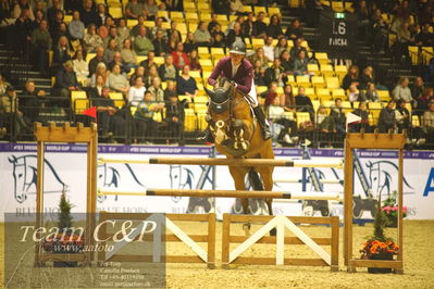 Jydske bank box
CSI2 Stutteri Ask Grand Prix LR (273.4.3b-GP) 1.45m
Nøgleord: emma emanuelsson;chaploon