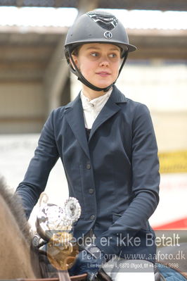 B - Stævne spring
Ponylandsstæne
Nøgleord: karoline sloth kjær;salsa sugarlumb;lap of honour