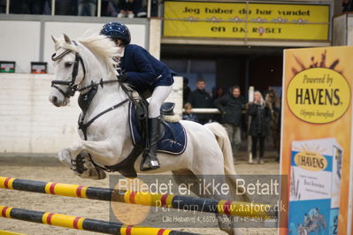 B - Stævne spring
Ponylandsstæne
Nøgleord: andra ryberg;happy