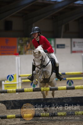 B - Stævne spring
Ponylandsstæne
Nøgleord: isabell victoria frost jensen;dinko star