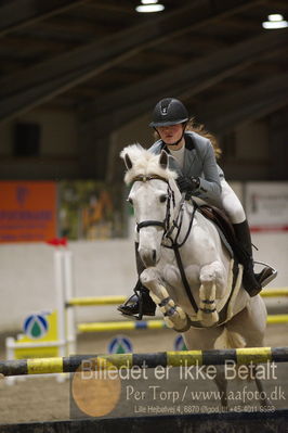 B - Stævne spring
Ponylandsstæne
Nøgleord: clara savas olsen;ardara lady