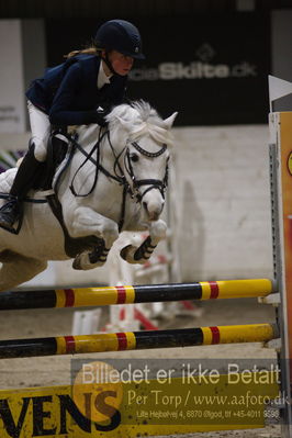 B - Stævne spring
Ponylandsstæne
Nøgleord: olivia hundborg dresler;lakefield stormy