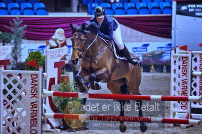 B springstævne
basisbank sølvtur 130cm
Nøgleord: thea glitrup;taquita banana