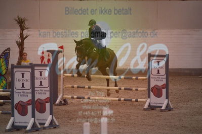 c - Stævne spring
Nøgleord: nadine wolf holm;gravergaard's quickstep