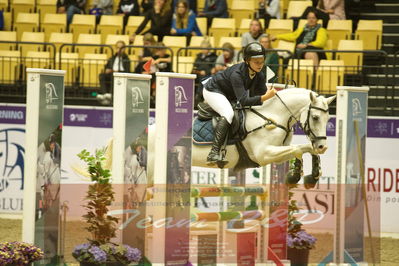 Showjumping
Nord-vest cup åpny 3-2-1
Nøgleord: mathilde skovbjerg;my little milton