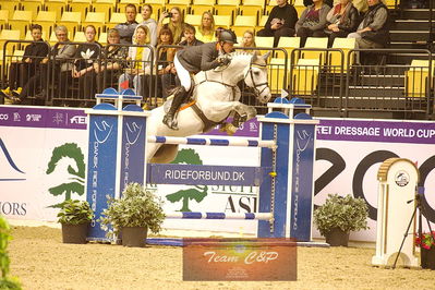 Showjumping
csi3 145cm
Nøgleord: philip rüping;castlefield cornelious