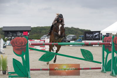 Dm Spring
finale Senior 150/160cm
Nøgleord: gitte dahl;conan