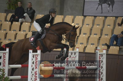 Dansk Rideforbunds Championats finaler 2018
Dansk Rideforbunds Championats finaler 2018 spring 5års
Nøgleord: mundbjergs sandrino boy;ida mundberg hansen