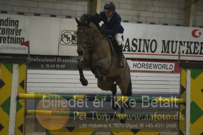 Vejle Rideklub
Sprngstævne for hest
Nøgleord: robin grauff jacobsen;egelund's miss unique