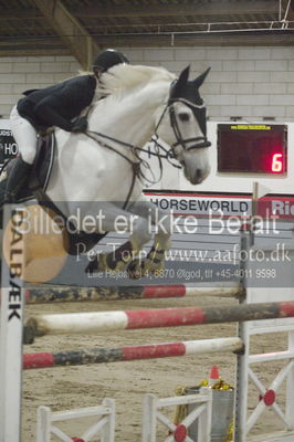 Vejle Rideklub
Sprngstævne for hest
Nøgleord: sarah svendgaard;raiborne de pranzac